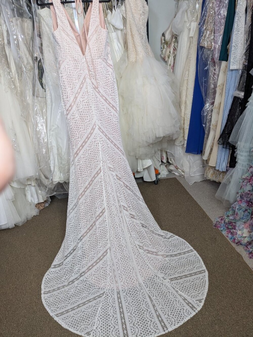 NWT Blush Ivory Lace Boho Mermaid Wedding Dress L - Picture 10 of 11